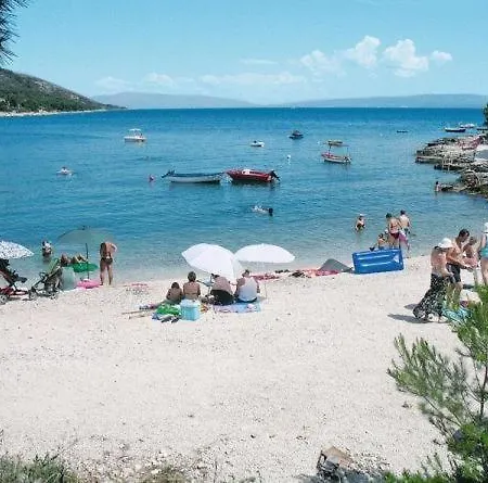 In Okrug Gornji With Sea View, Terrace, Air Conditioning, Wifi 5106-4