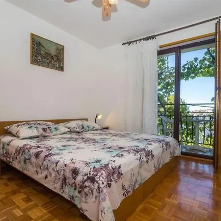 In Okrug Gornji With Sea View, Terrace, Air Conditioning, Wifi 5106-4 Apartment *