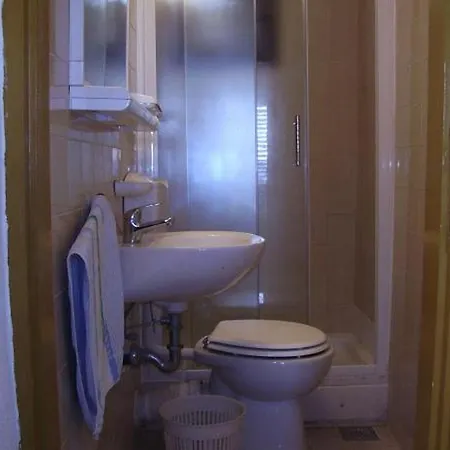 In Okrug Gornji With Sea View, Terrace, Air Conditioning, Wifi 5106-4 Trogir