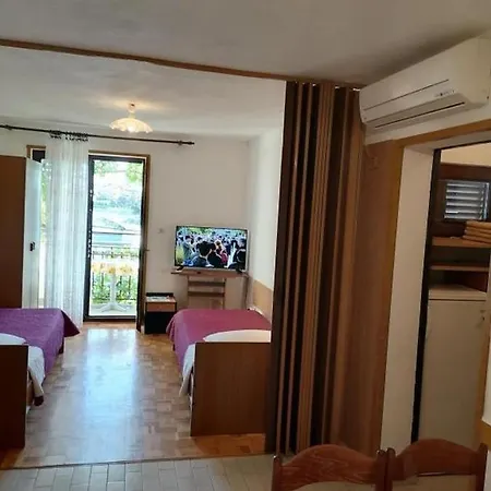 In Okrug Gornji With Sea View, Terrace, Air Conditioning, Wifi 5106-4